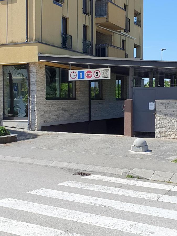 Lucia Exclusive With Parking In The Garage Lejlighed Poreč Eksteriør billede